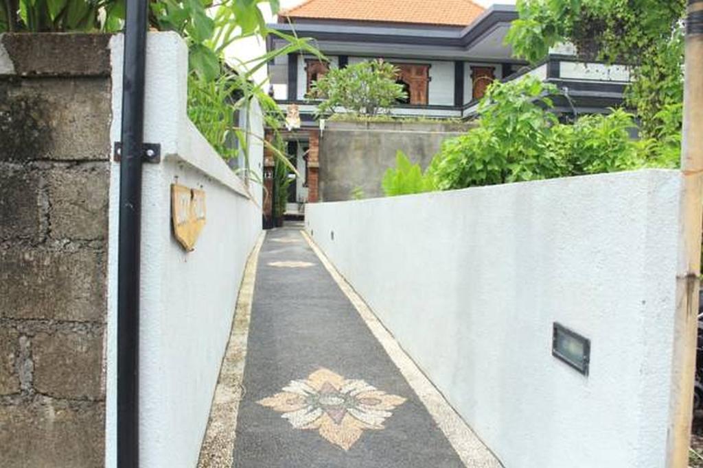 Lucky Family Villa Ubud Eksteriør billede